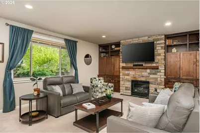 13537 SW Ash Ave, Portland, OR 97223 - Photo 8