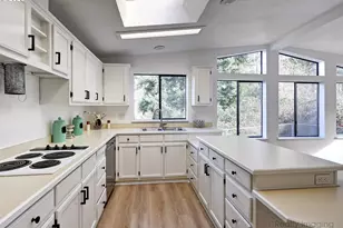 14992 S Blue Vista Dr, Oregon City, OR 97045 - Photo 10