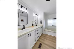 14992 S Blue Vista Dr, Oregon City, OR 97045 - Photo 12