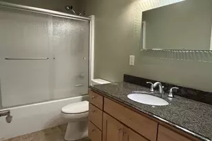 724 W Rainbow St, Roseburg, OR 97471 - Photo 22