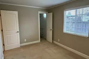 724 W Rainbow St, Roseburg, OR 97471 - Photo 16