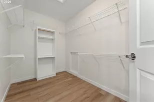 15660 SW Greenleaf Ct, Tigard, OR 97224 - Photo 32
