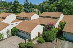 15660 SW Greenleaf Ct, Tigard, OR 97224 - Photo 1