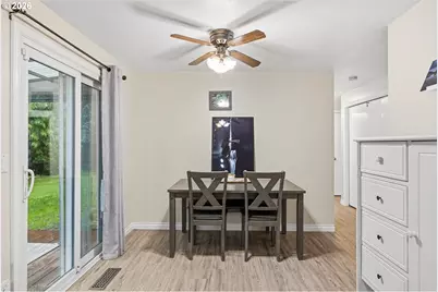 4193 SE Wynnwood Dr, Hillsboro, OR 97123 - Photo 26