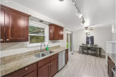 4193 SE Wynnwood Dr, Hillsboro, OR 97123 - Photo 24