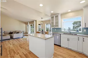 33833 NE Sunnyview Dr, Albany, OR 97322 - Photo 8