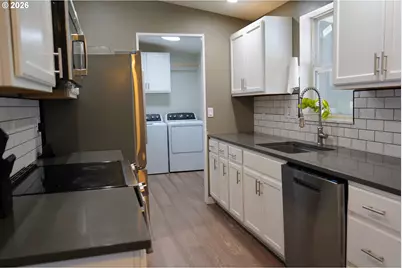 23077 SW Main St #7, Sherwood, OR 97140 - Photo 8