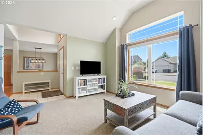 276 SE 8th Ave, Canby, OR 97013 - Photo 6