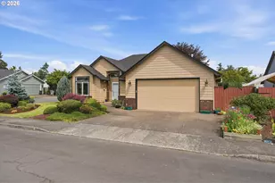 276 SE 8th Ave, Canby, OR 97013 - Photo 2