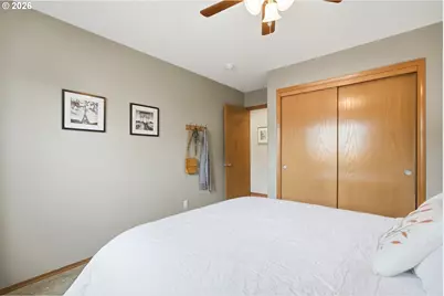 276 SE 8th Ave, Canby, OR 97013 - Photo 22