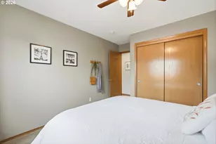 276 SE 8th Ave, Canby, OR 97013 - Photo 22