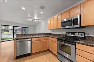 810 NW Naito Pkwy, Portland, OR 97209 - Photo 6