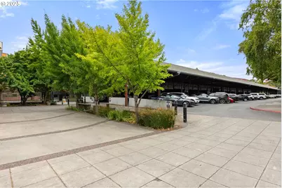 810 NW Naito Pkwy #F24, Portland, OR 97209 - Photo 22