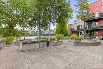 810 NW Naito Pkwy #F24, Portland, OR 97209 - Photo 16