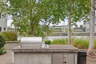 810 NW Naito Pkwy, Portland, OR 97209 - Photo 18