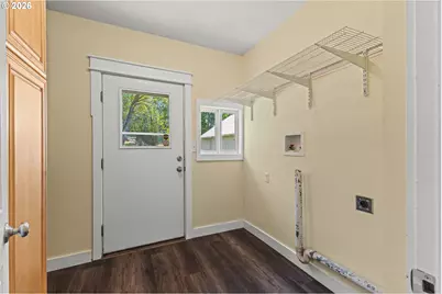 1228 Spruce St, Myrtle Point, OR 97458 - Photo 30
