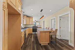 1228 Spruce St, Myrtle Point, OR 97458 - Photo 12