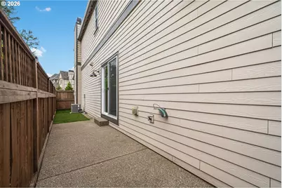 10883 SW Stockholm Dr, Wilsonville, OR 97070 - Photo 40