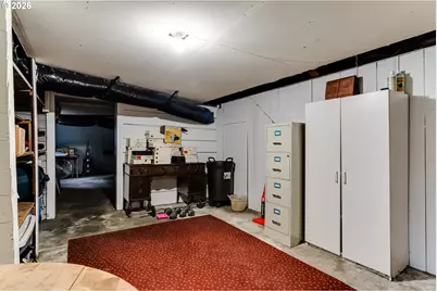 3374 Loma Linda Dr, Eugene, OR 97405 - Photo 34