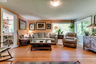 3374 Loma Linda Dr, Eugene, OR 97405 - Photo 8
