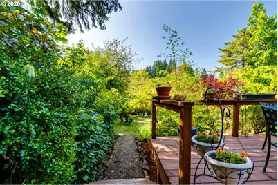 3374 Loma Linda Dr, Eugene, OR 97405 - Photo 26