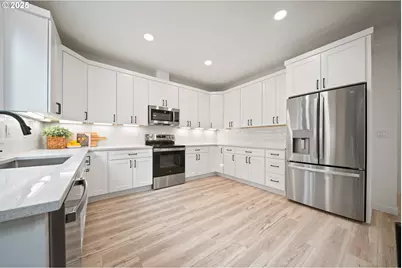 2524 NE 51st St, Vancouver, WA 98663 - Photo 10