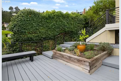 2677 NW Westover Rd, Portland, OR 97210 - Photo 44