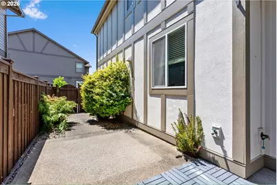 11986 SW Surrey St, Wilsonville, OR 97070 - Photo 16