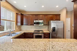 11986 SW Surrey St, Wilsonville, OR 97070 - Photo 14