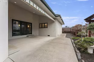 2680 E Mountain View Dr, Albany, OR 97322 - Photo 32