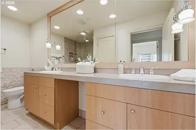 500 Broadway St #609, Vancouver, WA 98660 - Photo 32