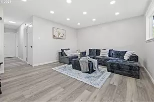 3031 SE 120th Ave, Portland, OR 97266 - Photo 12