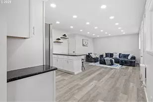 3031 SE 120th Ave, Portland, OR 97266 - Photo 10