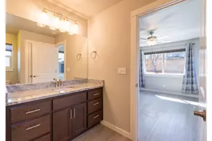 160 Braxton Ct, Roseburg, OR 97471 - Photo 12