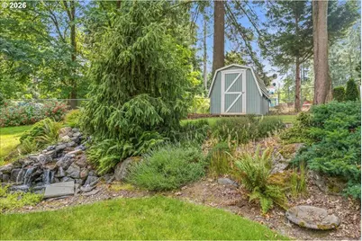 10380 SW Canterbury Ln, Portland, OR 97224 - Photo 40