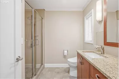 10380 SW Canterbury Ln, Portland, OR 97224 - Photo 34