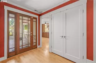 10380 SW Canterbury Ln, Portland, OR 97224 - Photo 6