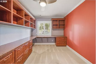 10380 SW Canterbury Ln, Portland, OR 97224 - Photo 26