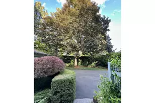 145 S Ridge Dr, Portland, OR 97219 - Photo 34