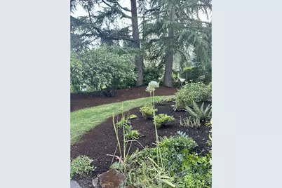 145 S Ridge Dr, Portland, OR 97219 - Photo 32