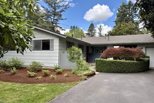 145 S Ridge Dr, Portland, OR 97219 - Photo 2