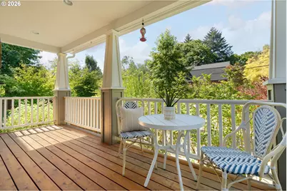 1604 SE Lambert St, Portland, OR 97202 - Photo 4