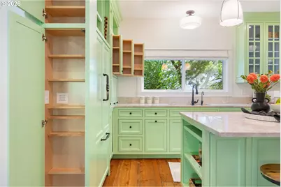 1604 SE Lambert St, Portland, OR 97202 - Photo 10