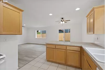 2445 NE 47th St, Lincoln City, OR 97367 - Photo 18