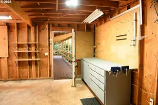 88154 Tiki Ln, Springfield, OR 97478 - Photo 32