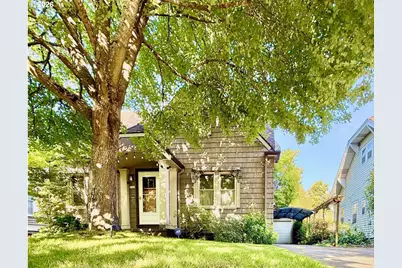 3342 NE 12th Ave, Portland, OR 97212 - Photo 1