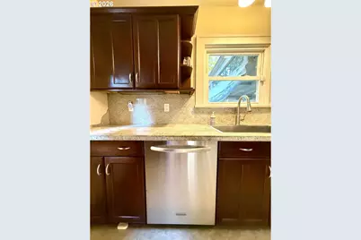 3342 NE 12th Ave, Portland, OR 97212 - Photo 8