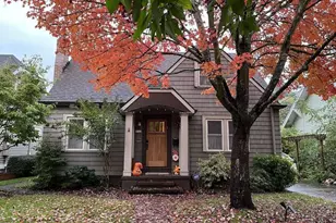 3342 NE 12th Ave, Portland, OR 97212 - Photo 2