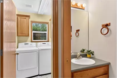 11152 NW Empress Pl, North Plains, OR 97133 - Photo 38