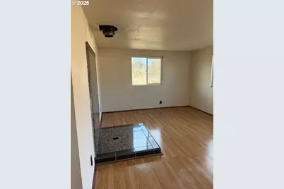 29630 Clearwater Dr, Chiloquin, OR 97624 - Photo 12